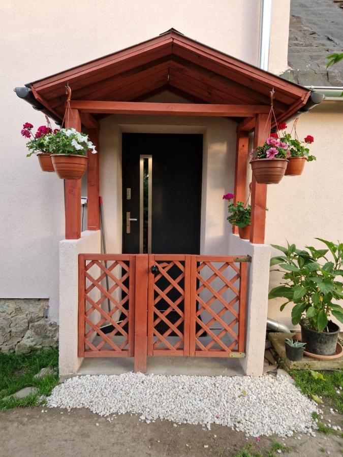 Apartament Strzyzowiec 80 Czernica  Exteriör bild